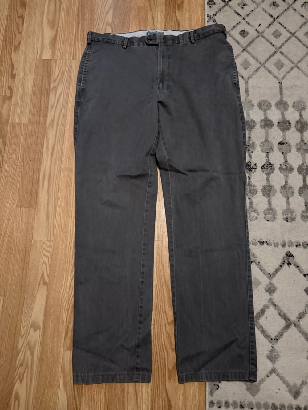 Peter Millar chinos